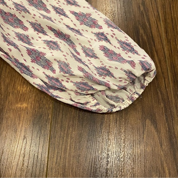 Joie 100% silk patterned blouse v neck 3/4 sleeve top size XXS flowy shirt - Picture 6 of 15